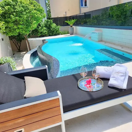 Apartamento Calypso Royal