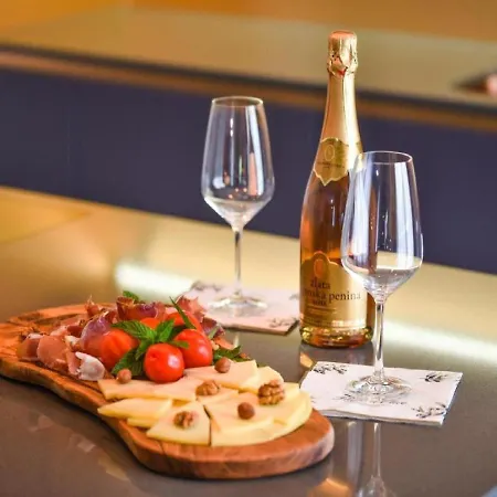 Apartment Calypso Royal Zadar