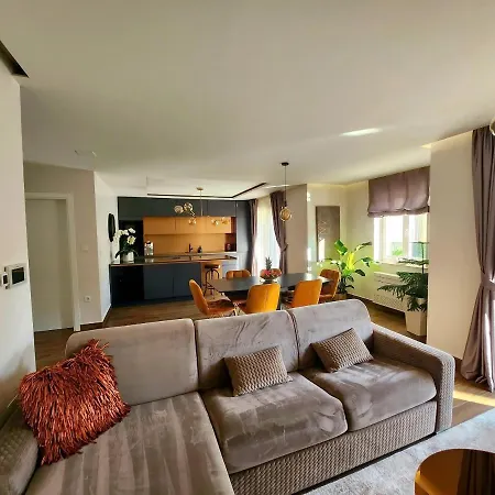 Apartment Calypso Royal