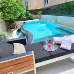 아파트 Calypso Royal