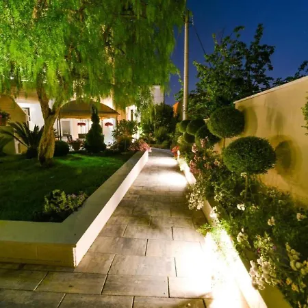 Calypso Royal Apartment *